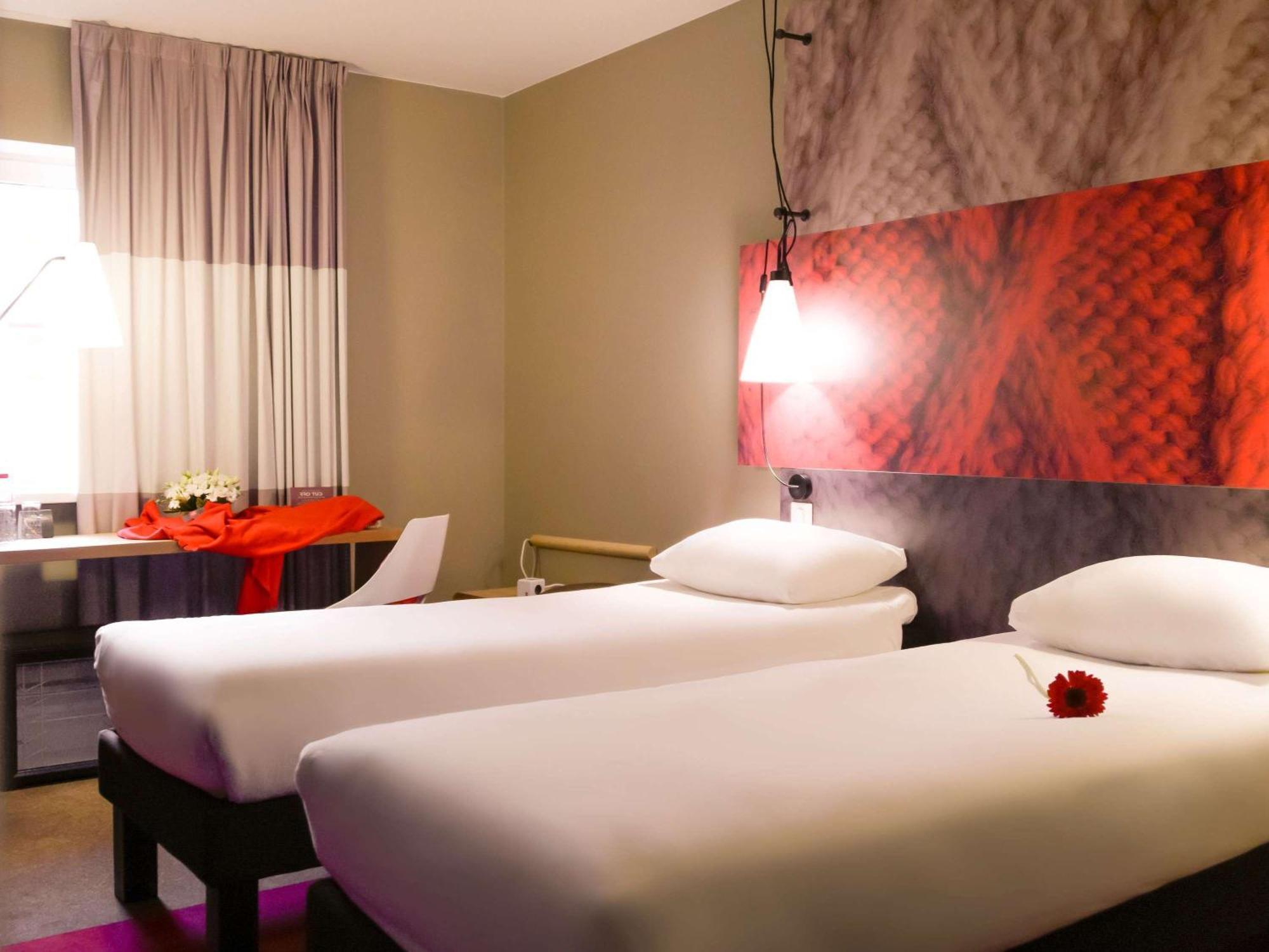 Ibis Saint-Omer Centre Exterior foto