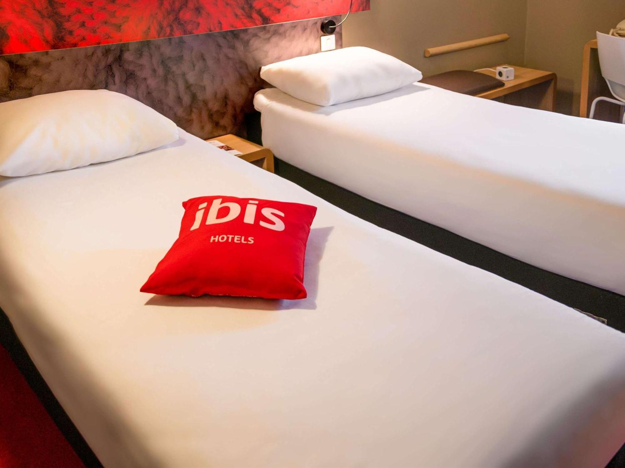 Ibis Saint-Omer Centre Exterior foto